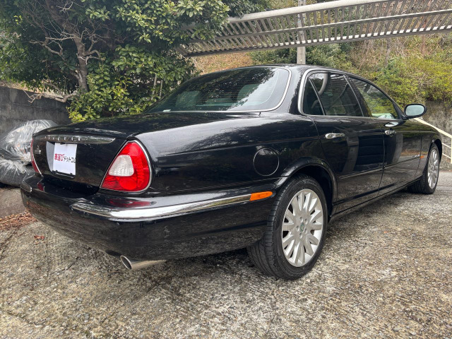 ジャガー XJ XJ8 3.5 の中古車詳細 (74,850km, ブラック, 神奈川県, 78