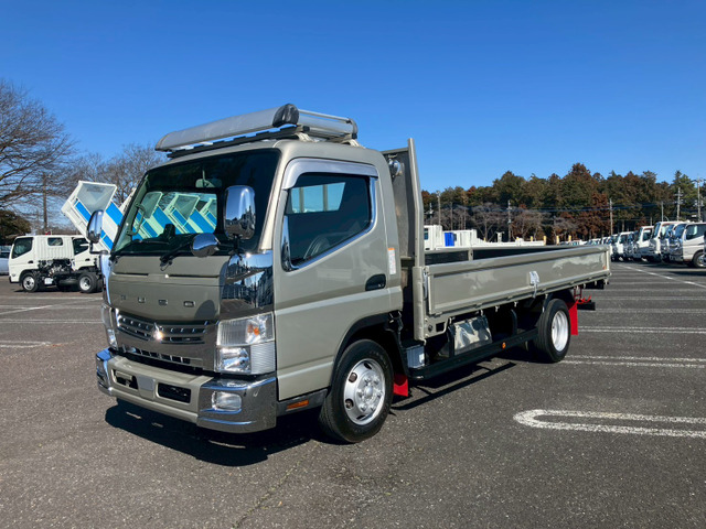 キャンター  4.8t積・平ボディ・ロング・全低床