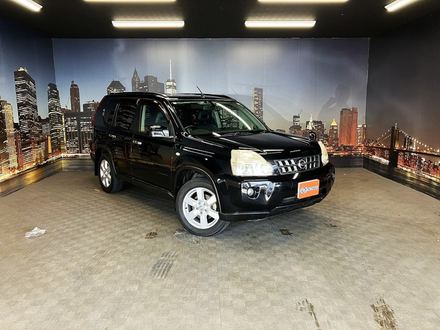 エクストレイル2.0 20Xtt 4WD禁煙車 4WD カロッツェリアナビ