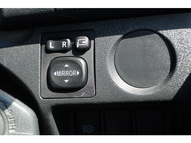 トヨタ ハイエースバン 2.8 DX ロング ディーゼル 4WD 衝突軽減