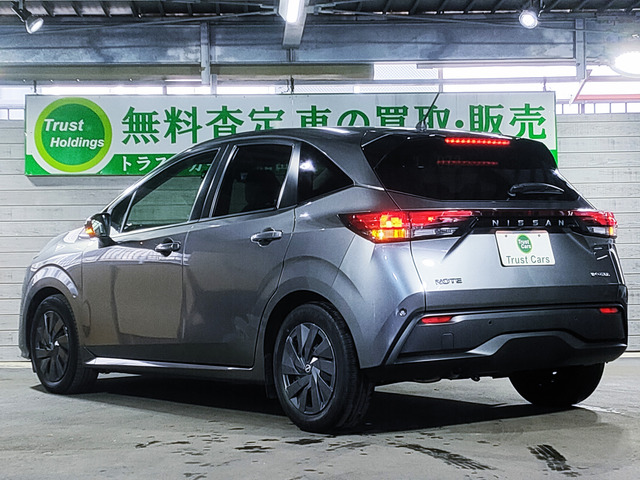日産 ノート 1.2 e-POWER S の中古車詳細 (48,320km, グレー, 大阪府