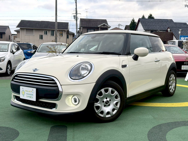 ミニ ワン DCT 禁煙車/純正ナビ/DCT/スマートキー