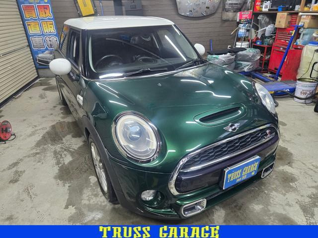 ミニ クーパー S 5ドア/女性ユーザー下取り/夏冬タイヤ付