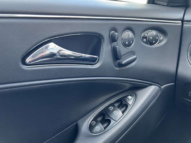メルセデス・ベンツ CLSクラス CLS350 社外19インチホイール/本革内装