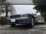 XJ XJ8 3.5 内装、外装がとても綺麗です。