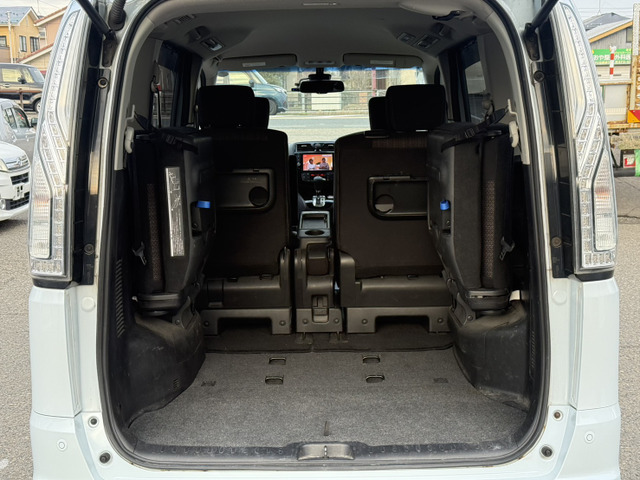 日産 セレナ 2.0 ハイウェイスター Vセレクション+Safety II 4WD 車検2