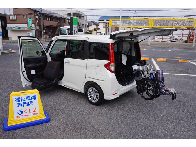 ルーミー 1.0 G ウェルキャブ 助手席リフトアップシート Bタイプ