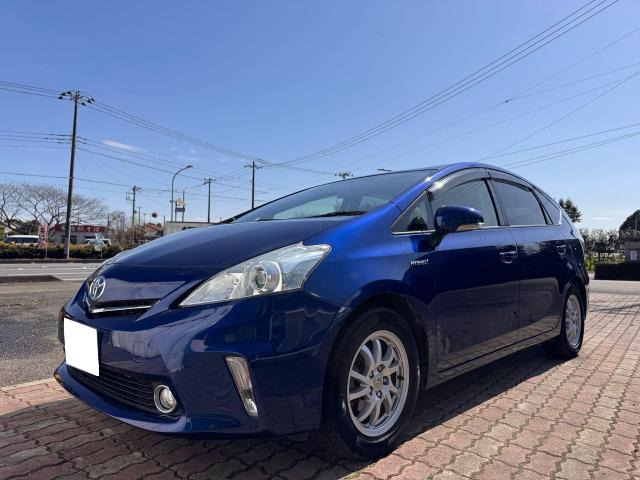 プリウスα1.8 S寒冷地仕様・7人乗り・ストラーダナビTV