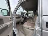 【支払総額推進店】お車をご覧い頂きまして、誠に有難う御座います。在庫車両になりますので、是非ご都合の宜しい時に、見に来て下さい。来店予約をされると、ご案内がスムーズです。