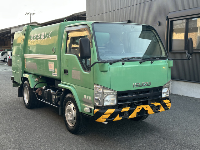 エルフ  塵芥車 パッカー車 新明和