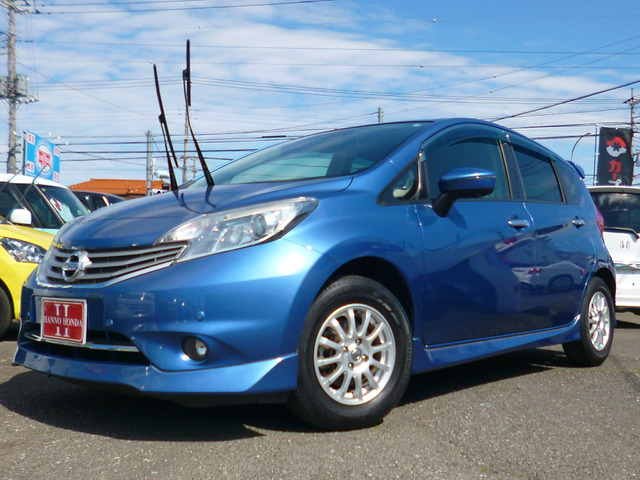 ノート 1.2 メダリスト Vセレクション プラスセーフティII 純正ナビTV アラウンドビ...