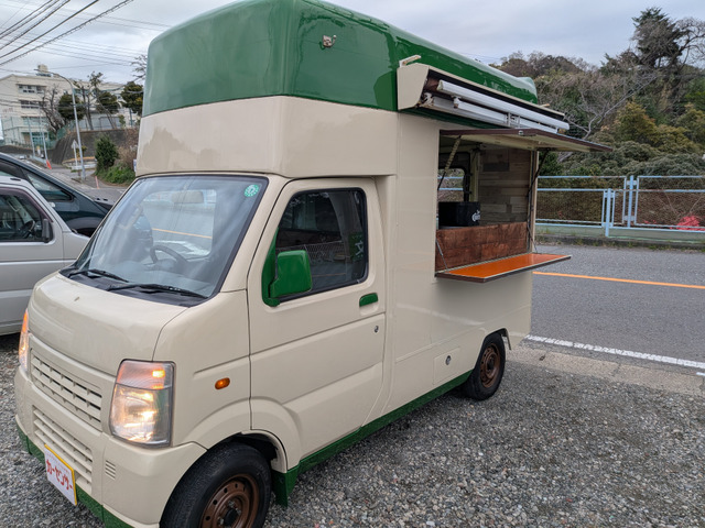 スクラムトラックキッチンカー