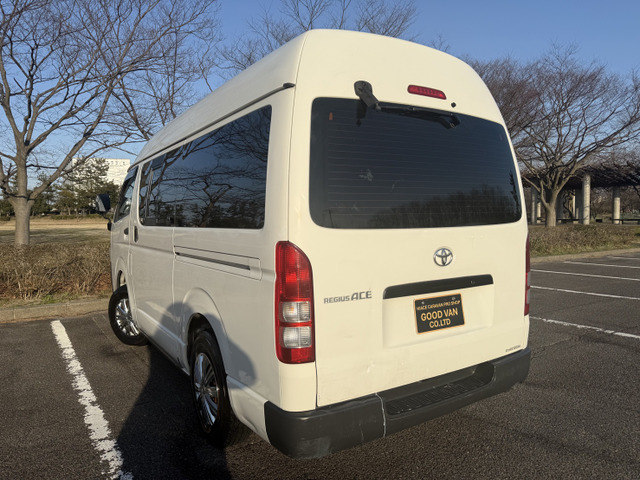 トヨタ ハイエースバン 3.0 DX ロング ハイルーフ ディーゼル 4WD 