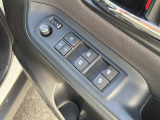 【運転席 窓操作部】