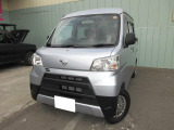外装は色艶がありキズヘコミの少ない、とても綺麗な車です。現車確認をオススメします。