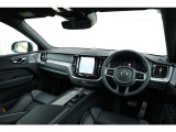 XC60 T8 ポールスター エンジニアード 4WD 40台限定/Googleナビ/B&W
