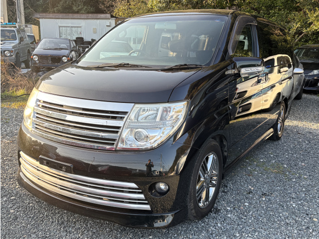 日産 エルグランド 