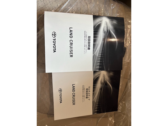 トヨタ ランドクルーザー300 3.5 ZX 4WD モデリスタ リアエンター