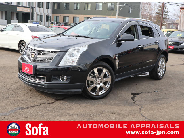 SRXクロスオーバー ラグジュアリー 4WD 本州からの入庫で雪害も受けておりません。