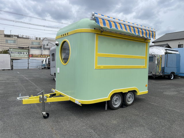 その他 TKKX キッチントレーラー T001W 夏限定色 牽引免許不要 の中古