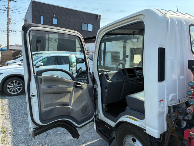 いすゞ エルフ エルフ ユニック3段 ラジコン付 の中古車詳細 (64,100km