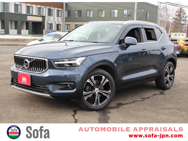 XC40 T4 AWD インスクリプション 4WD ナビ地デジ360度ビューハーマンカードン
