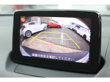 ☆バックカメラ内臓で駐車も楽々です!