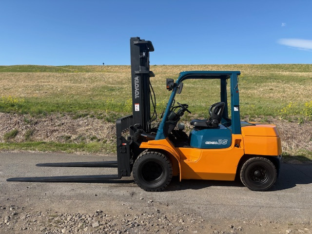 トヨタL&F エンジンフォークリフト 7FD35