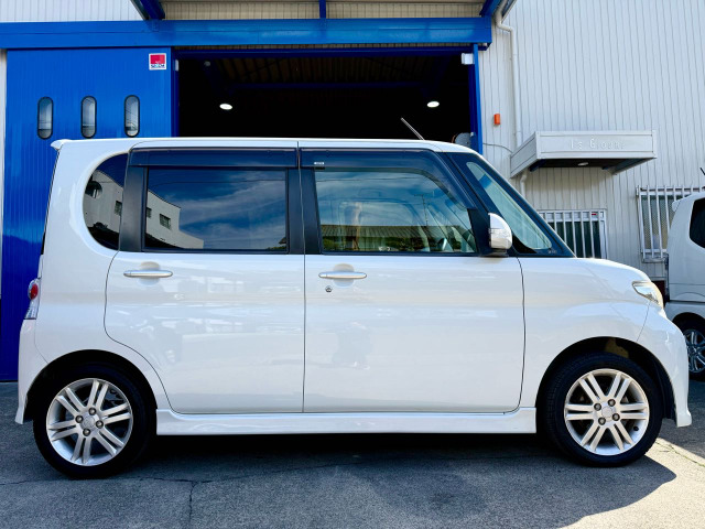 ★ダイハツ タントRS　ターボ　車検2年付き★ ダイハツ タントカスタム RS ターボ 車検整備2年付き 禁煙車 の中古車