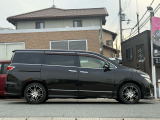 当店ではほとんどお車を、信頼できる日本自動車鑑定協会にて1台ずつチェックし、外装・内装・機関・修復歴の4項目についての鑑定を行い見た目からでは判断のつかない箇所も包み隠さず公開しております♪
