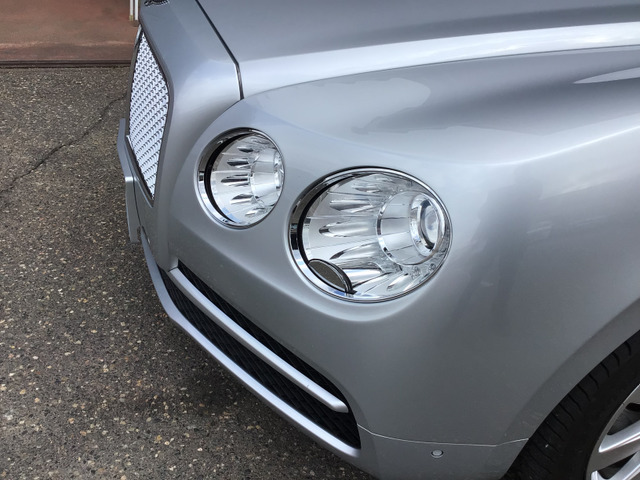 ベントレー フライングスパー V8 4WD の中古車詳細 (49,239km