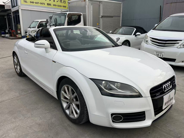 TTロードスター2.0 TFSI クワトロ 4WD