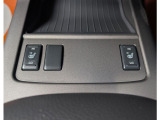 女性には人気のシートヒーターが運転席&助手席に装備されてます。寒い時期にドライブを楽しむ際には身体を温めてくれるシートヒーターが役に立ってくれます♪