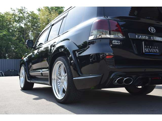 トヨタ ランドクルーザー200 4.6 ZX 4WD WALDコンプリート の中古車