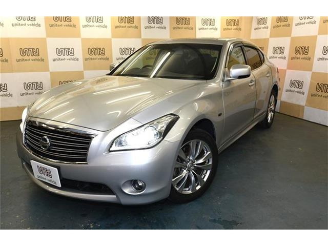 フーガ 3.7 370GT FOUR 4WD セミアニリン本革シート・シートヒーター