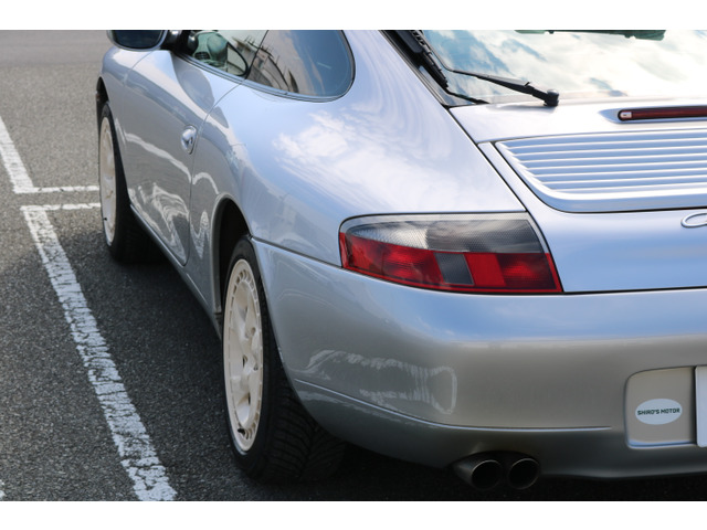ポルシェ 911 カレラ4 ハイパフォーマンスキット 4WD の中古車詳細