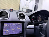 タッチパネルを採用したPCM(ポルシェコミュニケーションマネジメント)はSDナビゲーションシステムやAppleCarplay・Bluetooth機能などを搭載しております。