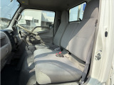 2990cc 4WD 平ボディ 1.25t 積載1250Kg 内外装仕上げ済み 3人乗り AT オートマ ETC 走行56500K ディーゼル