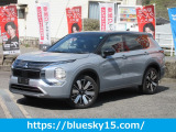 【中古車情報】三菱 アウトランダーPHEV  PHEV P エグゼクティブ パッケージ 4WD パノラマサンルーフ AC電源 の中古車詳細（走行距離：1万km、カラー：ムーンストーングレーM/ブラックマイカ、販売地域：広島県広島市佐伯区五日市町上河内）