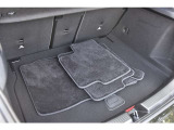 【丁寧な納車準備】当社ではご納車整備から、最終の仕上げまで、少しお時間を頂く車種が御座います。安心安全な状態でご納車するためのお時間です。(ご納車まで最短2週間～1ヶ月お時間を頂く車種が御座います。)
