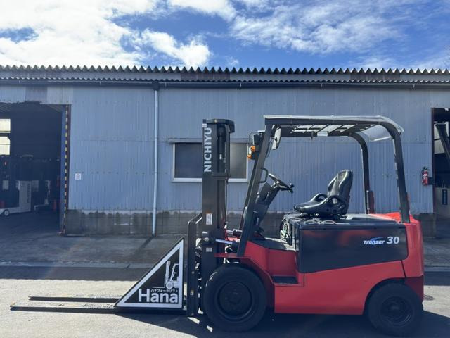 ニチユ バッテリーフォークリフト 18626