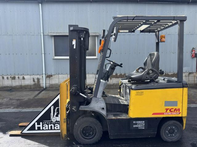 TCM 電動フォークリフト 18351
