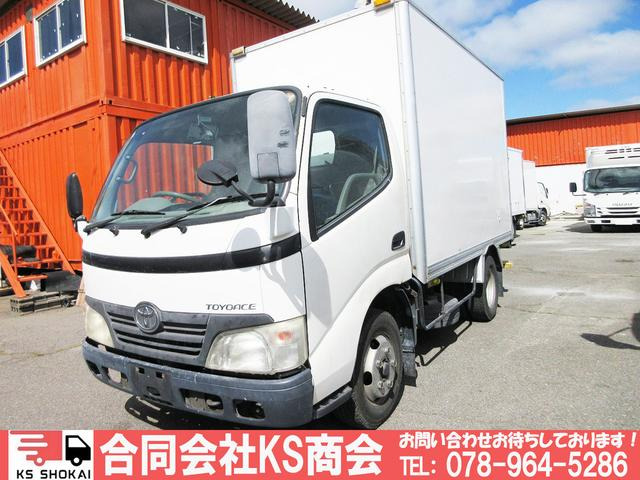 トヨエース  バン 2t  MT 10尺 ターボ車