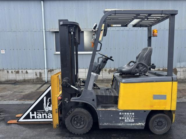 TCM 電動フォークリフト 18350