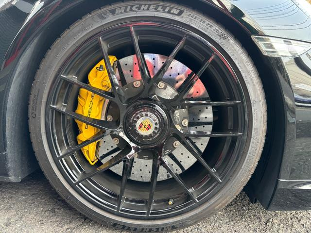 ポルシェ 911 ターボS PDK 4WD 正規ディーラー車/PDK/左ハンドル の