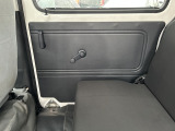 【支払総額推進店】お車をご覧い頂きまして、誠に有難う御座います。在庫車両になりますので、是非ご都合の宜しい時に、見に来て下さい。来店予約をされると、ご案内がスムーズです。