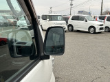 【支払総額推進店】お車をご覧い頂きまして、誠に有難う御座います。在庫車両になりますので、是非ご都合の宜しい時に、見に来て下さい。来店予約をされると、ご案内がスムーズです。