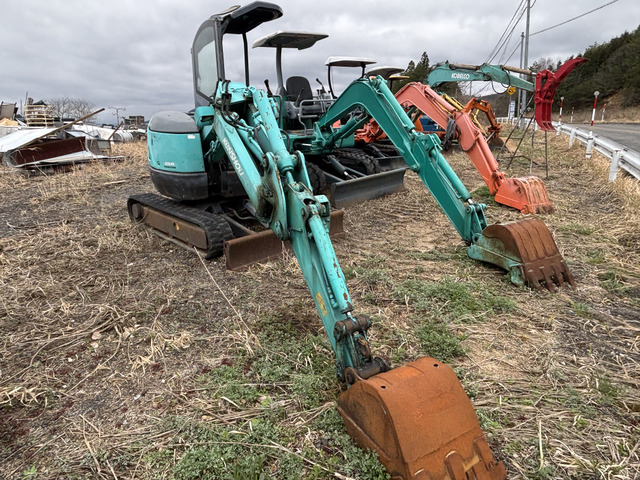 コベルコ 油圧ショベル