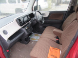 【少人数で営業している為、現車確認の際は事前にご連絡いただけると幸いです。スタッフが店頭、事務所にいる場合は、お気軽にお声かけください。(事前にご連絡いただければ、営業時間外でもOKです。)】