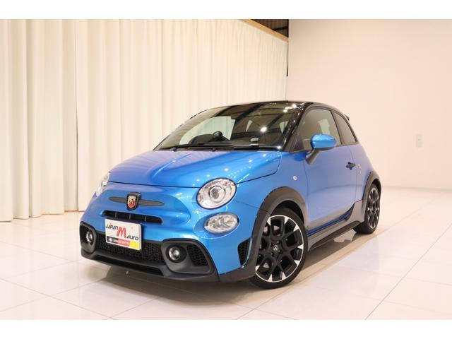 アバルト695トリビュート 131 ラリーディーラー車 右ハンドル 5速マニュアル